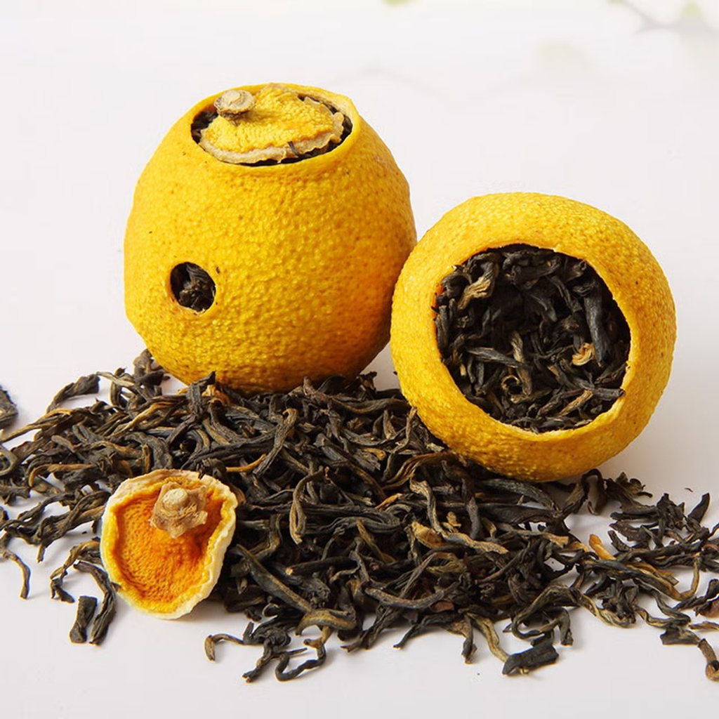 Lemon Red Yunnan Dian Hong Black Tea Stuffed in Little Dried Lemon Fruit (teapot)